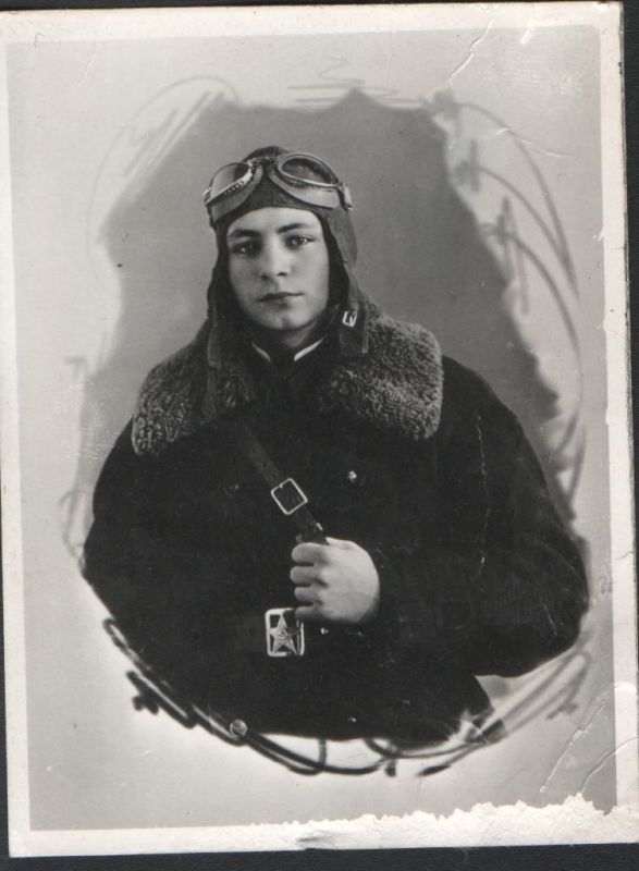 Подписчики нашего канала присылают фотографии своих Героев Великой Отечественной Войны