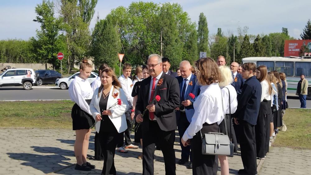 Сергей Саенко: Сегодня, в день 80-летия Победы в Великой Отечественной войне, мы отдаем дань памяти и уважения тем, кто сражался за нашу свободу и независимость