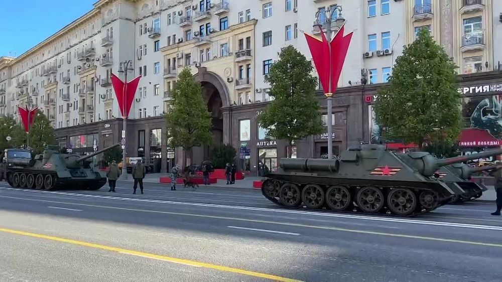 9 На Красной площади в Москве все готово к проведению Парада в честь 80-й годовщины Победы в Великой Отечественной Войне