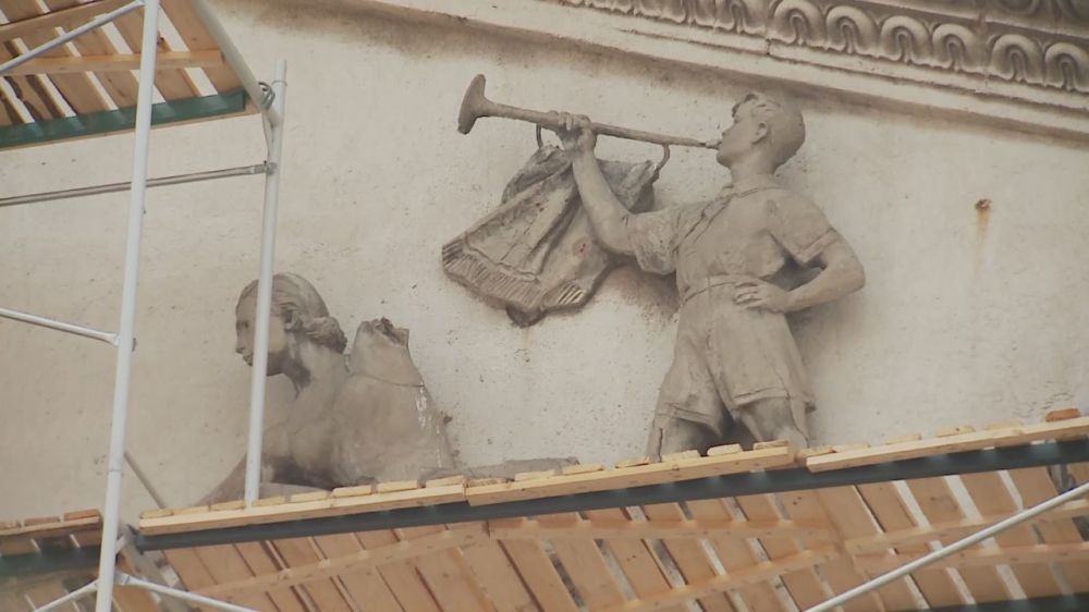 «Мы очень рады, что праздник День Победы мы отмечаем вместе с нашей родной и близкой Тюменской областью!»