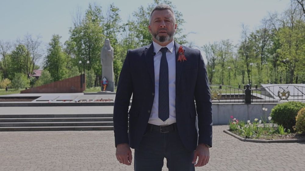 Андрей Сухачев: Уважаемые жители округа! Поздравляю вас с 80-летием Великой Победы!