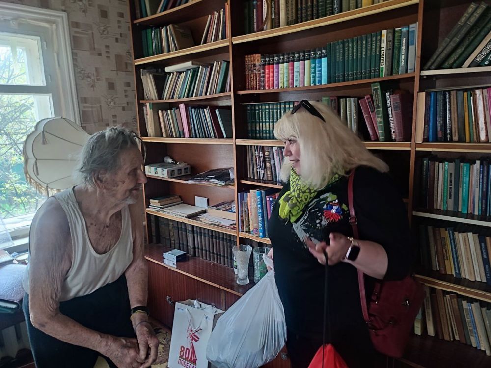 Вячеслав Третьяков: Сегодня, по поручению Администрации, мой заместитель, Смага Ирина, провела важную работу по чествованию наших дорогих участников Великой Отечественной войны