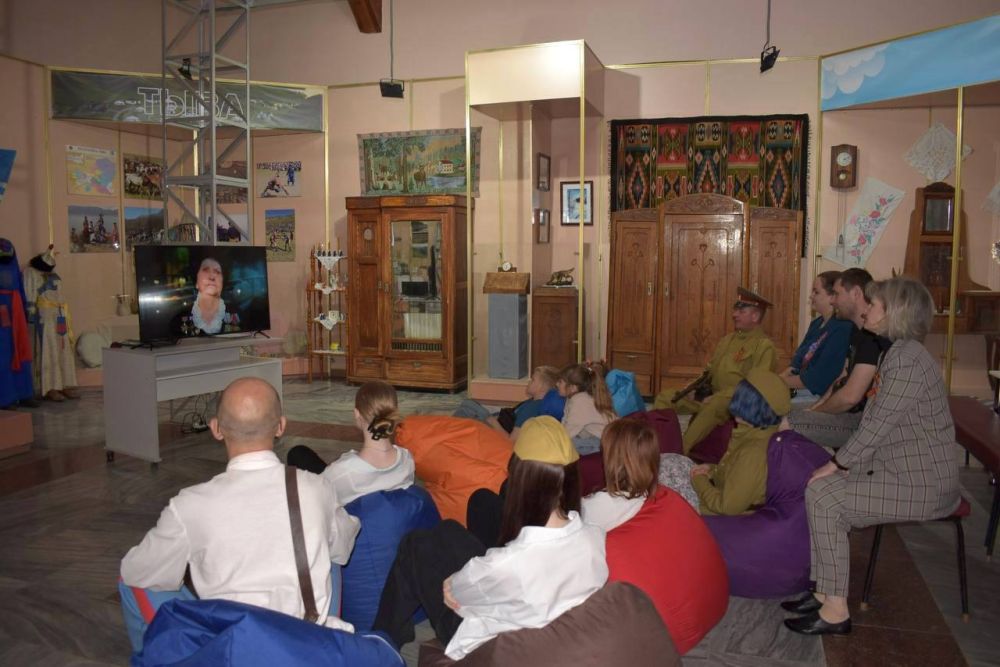 День открытых дверей, посвящённый Дню Победы в Великой Отечественной войне 1941-1945 г. провели в Свердловском краеведческом музее