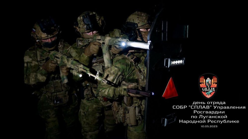 Поздравляем наших отважных парней!!! Берегите себя!