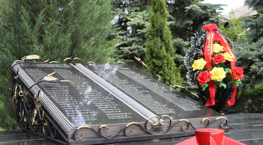 Регионы-шефы помогают ЛНР. Хроника 1 — 12 мая