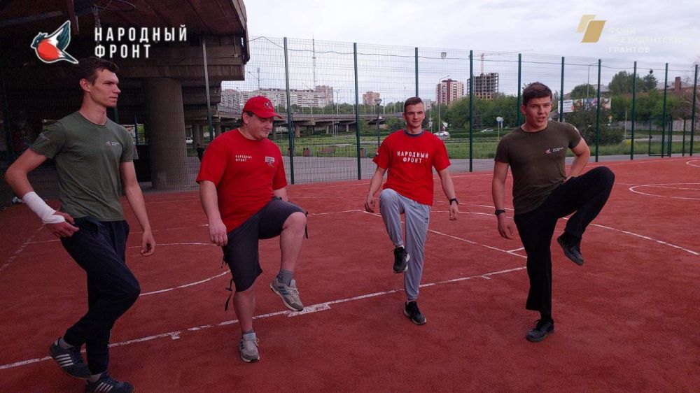 Молодёжка НФ провела бодрую тренировку по волейболу!