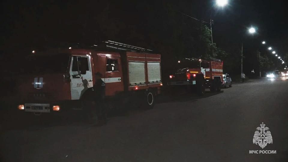 В Луганске из-за пожара эвакуировали жильцов многоквартирного дома