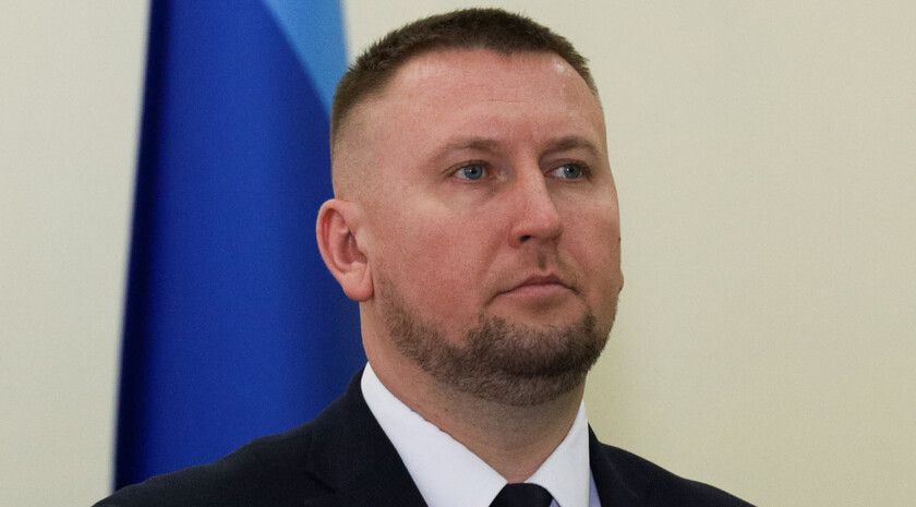 Поздравление Председателя Народного Совета ЛНР Дениса Мирошниченко с Днем Республики