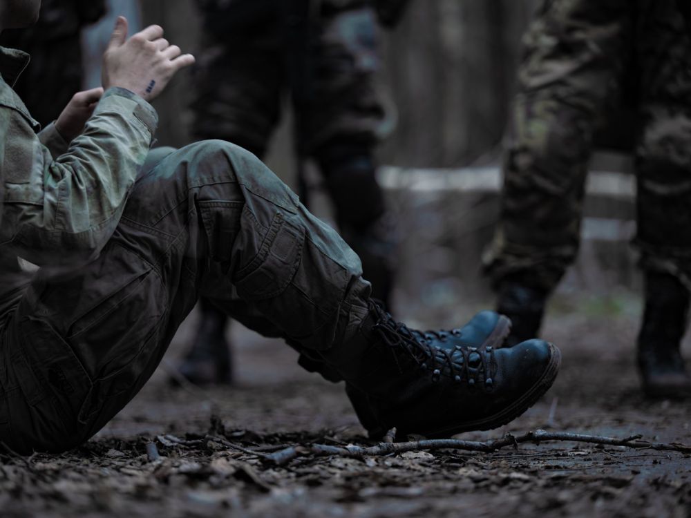 Украинских юношей заставляли идти в ряды в ВСУ под угрозой расстрела родителей