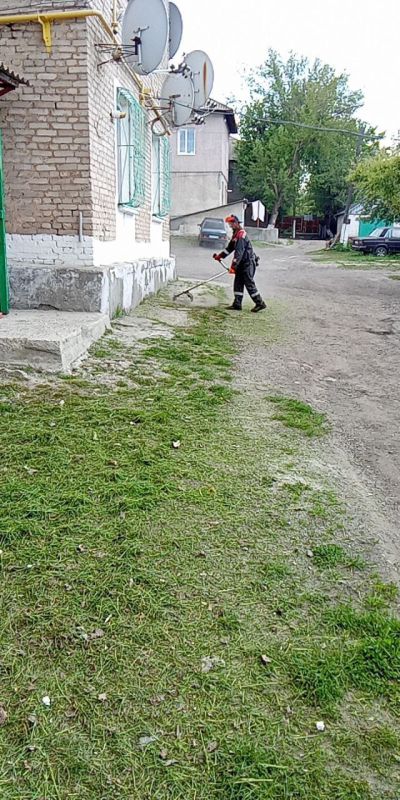 Коммунальные будни. Работники общества с ограниченной ответственностью "Арнстрой" ведут работы по текущему ремонту отдельных участков трубопроводов внутридомовой системы водоснабжения многоквартирного дома № 2, ул. Гагарина...