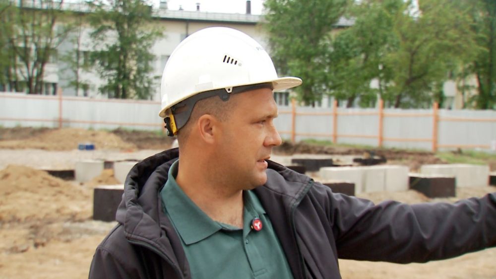 В Краснодоне специалисты компании «РЕМиСТР» строят новое здание подстанции скорой медицинской помощи