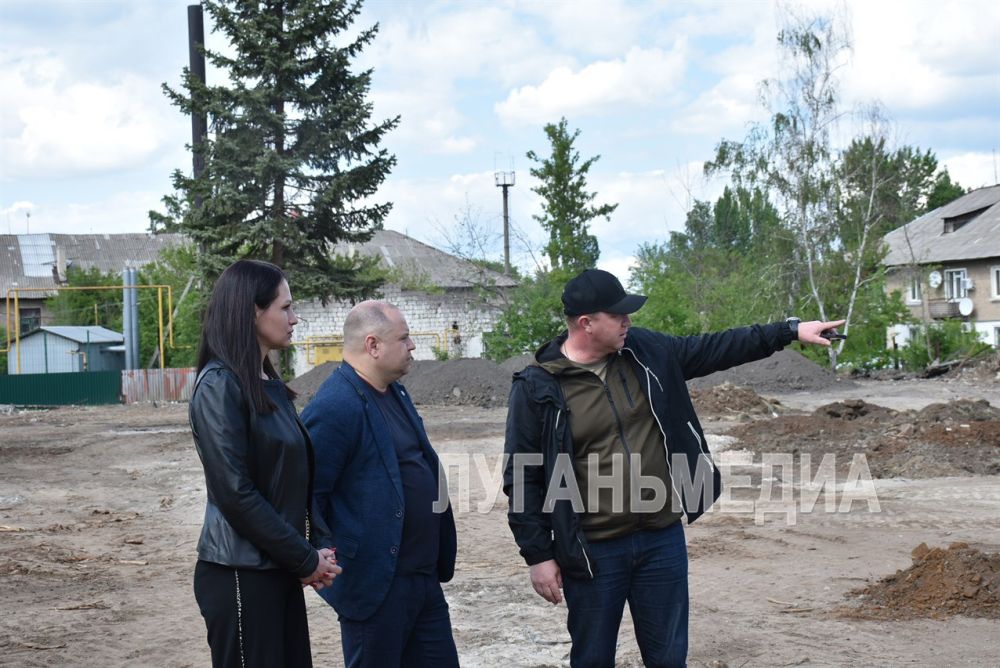 В Лутугино приступили к реализации пяти проектов в рамках федерального проекта «Формирование комфортной городской среды» нацпроекта «Инфраструктура для жизни»