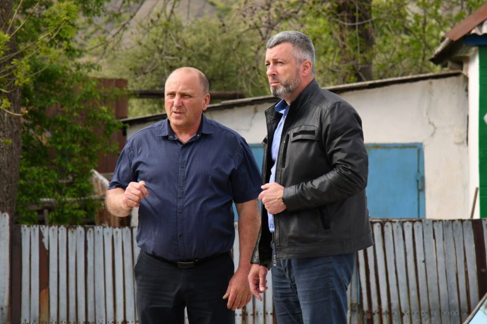 Андрей Сухачев: О вопросах села Медвежанка поговорили с начальником отдела Валерием Кравченко