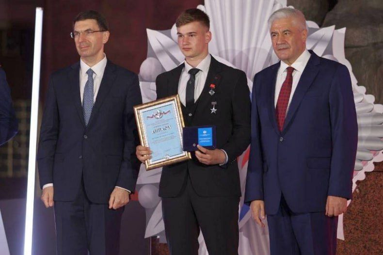 Свердловчанин Богдан Пустынник стал лауреатом общественно-государственной инициативы с международным участием «Горячее сердце»