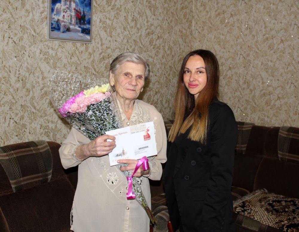 Именинница из Краснодона получила персональное поздравление из Кремля
