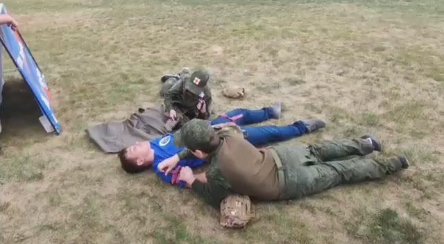 Юнармейский отряд «Звезда» покоряет «Зарницу 2.0»!