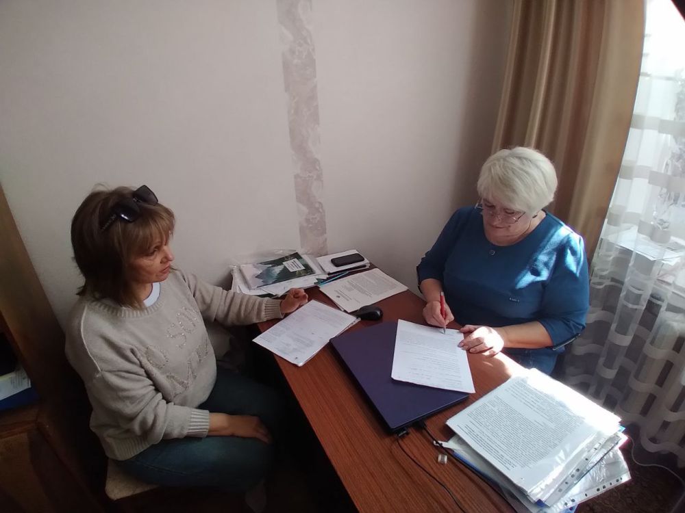 Статьей 28 Закона Российской Федерации «О занятости населения в Российской Федерации» от 12