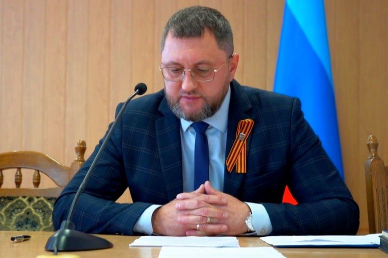 Председатель Совета Свердловского муниципального округа Борис Семиошко поделился мнением о работе врачей из Красноярского края на территории муниципалитета