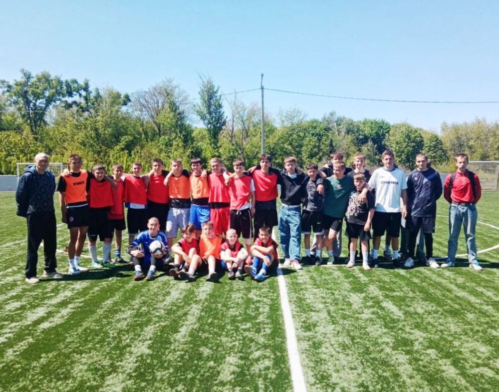 Всероссийский спортивный марафон «Сила России» активно проходит в Красном Луче