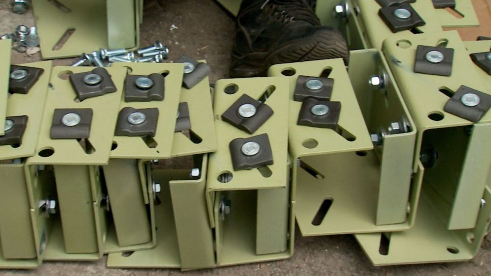 Начался монтаж лифтового оборудования по адресу: г. Краснодон, кв. Баракова, д. 1