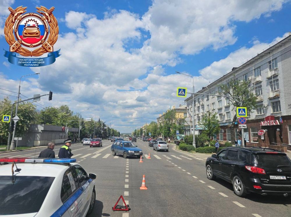 Стали известны подробности ДТП с перевертышем у 5-й школы в Луганске