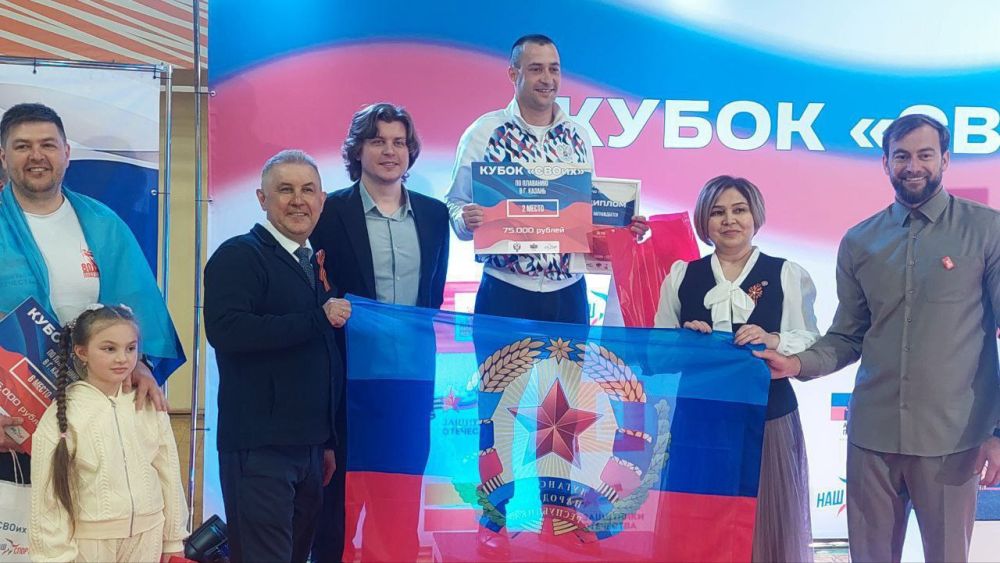 7 ветеранов из ЛНР приняли участие во II этапе «Кубка СВОих» по плаванию