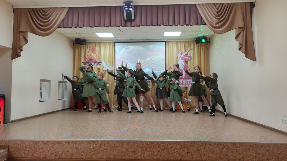 Праздничный концерт в Кременском ДДЮТ, посвященный 80-летию Победы в Великой Отечественной войне!