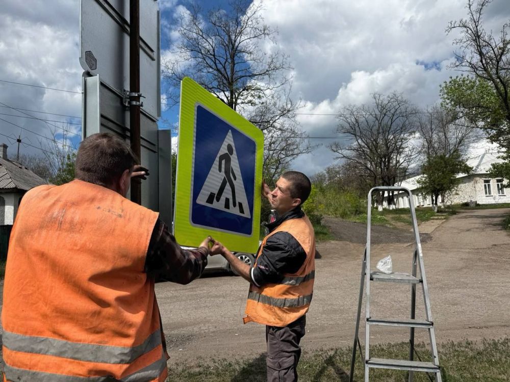 Сергей Колягин: Коммунальщики города Первомайска активно задействованы в реализации мероприятий, направленных на благоустройство общественных пространств, транспортной инфраструктуры и городской среды в наших населенных...