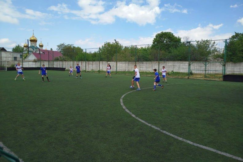 В Свердловском муниципальном округе прошли зональные соревнования по мини-футболу