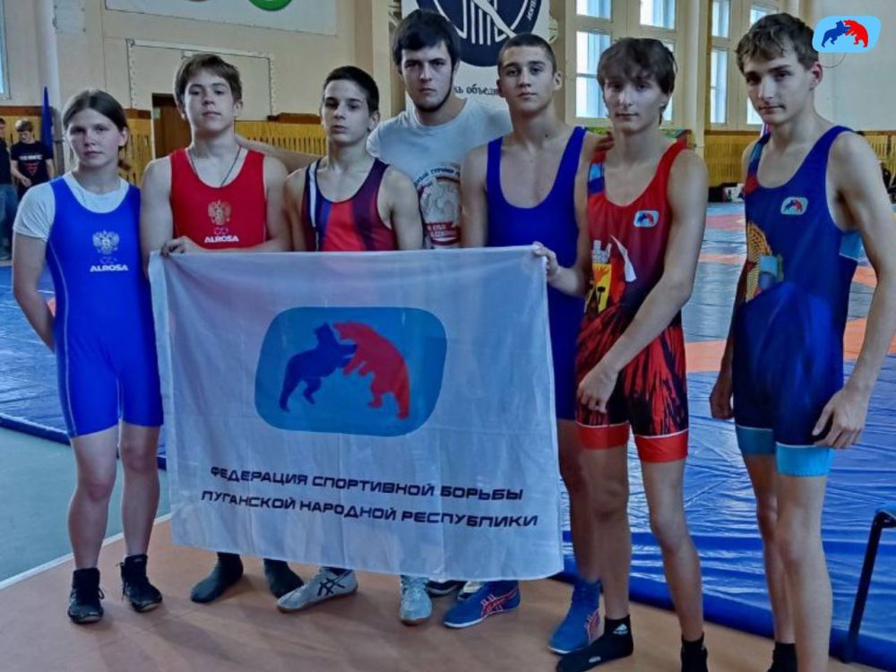 10 мая в Донецке состоялся Республиканский турнир по вольной борьбе посвященный 80-летию Победы и памяти участника Великой Отечественной войны, тренера Идова В.Л
