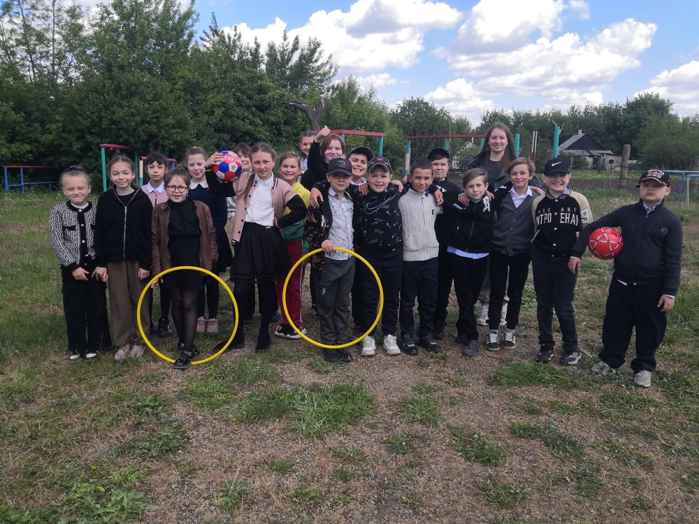 Спортивные игры «Путешествие в страну Спортландию»