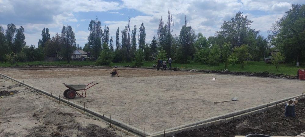 Андрей Рубанцов: В Ровеньках ведутся работы по строительству уличной многофункциональной спортивной площадки