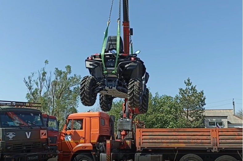 Быть неуязвимым! Красноярским военнослужащим передали ценный груз