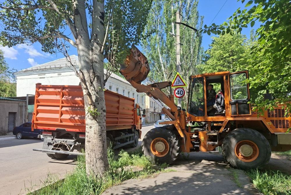 Администрация городского округа продолжает мероприятия по благоустройству города