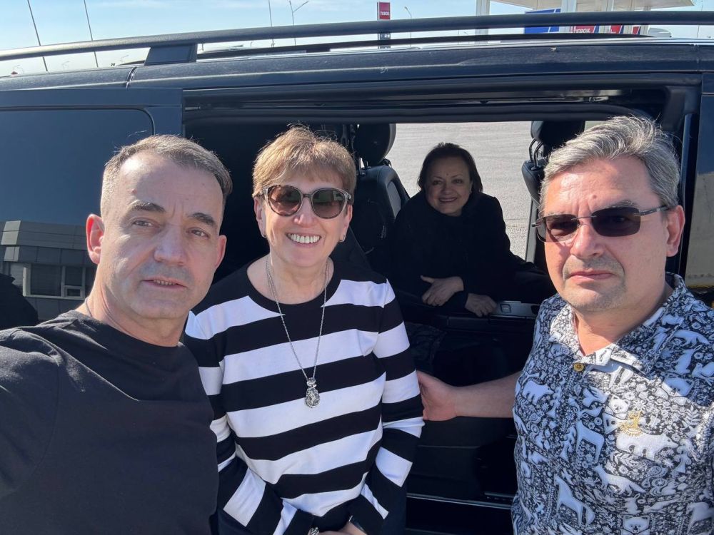 Прежде всего я хочу извиниться перед своими подписчиками, которые недоумевают, куда делись ЗАТАЕННЫЕ МЫСЛИ