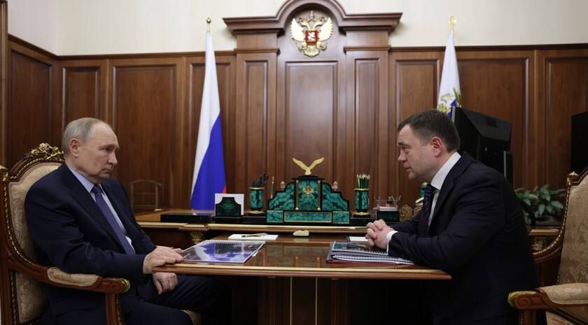 Почти 100 тыс. семей улучшили свои жилищные условия благодаря военной ипотеке от ПСБ, заявил глава банка Петр Фрадков на встрече с Президентом РФ Владимиром Путиным