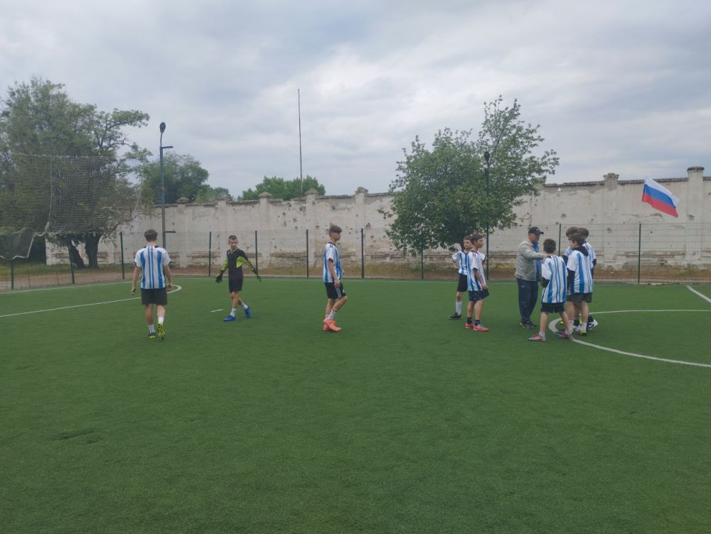 Накануне Дня Победы на стадионе г. Северодонецка состоялся турнир по футболу на «Кубок Победы», организованный футбольной федерацией принимающей стороны