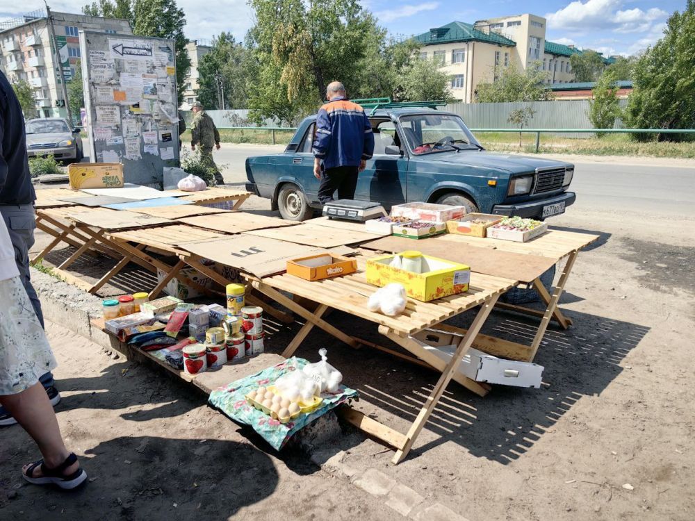 Распоряжением Администрации города Рубежное была создана рабочая группа по инвентаризации субъектов хозяйствования, осуществляющих деятельность на территории муниципального образования