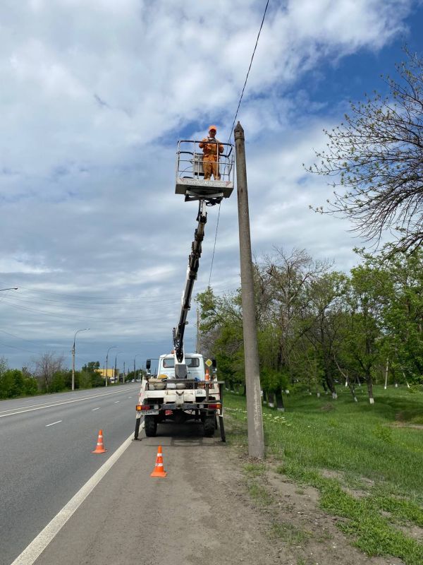 Сергей Козенко: В рамках благоустройства и повышения качества городской инфраструктуры мы продолжаем работы по ремонту линий наружного освещения в нашем округе