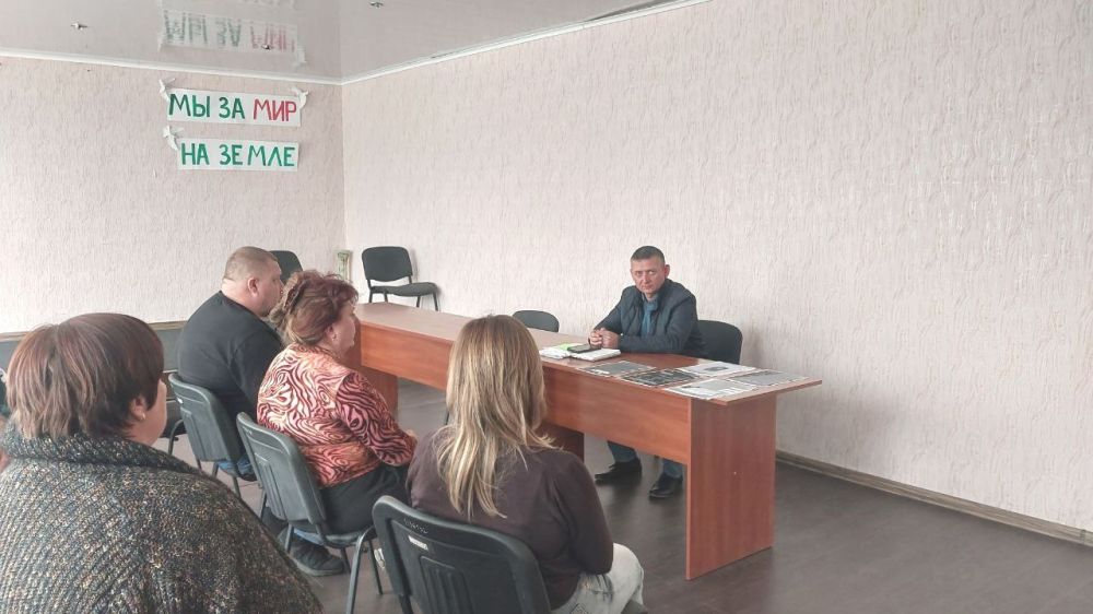 16 мая 2025 года в рамках социально-профилактической акции, под условным названием «Стоп, мошенник!» временно исполняющий обязанности заместителя начальника отдела уголовного розыска ОМВД России «Краснолучский» Никитенко...