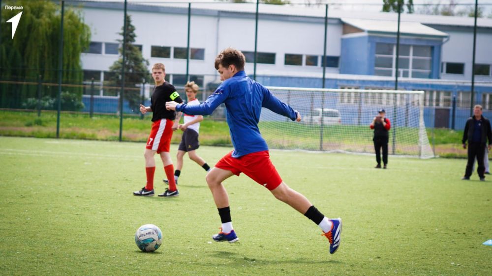    !.      -         !        ,   ...