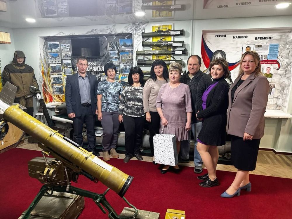 Сергей Колягин: В преддверии профессионального праздника – Международного дня музеев, встретился с трудовым коллективом Музея истории города Первомайска, чтобы поздравить наших специалистов с предстоящим торжеством