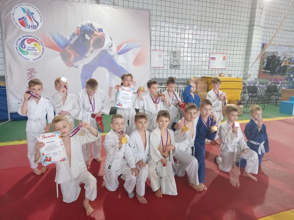 Вячеслав Третьяков: 17 мая 2025 года в городе Луганске произошло важное событие для всего Кременского спорта! На первенстве ЛНР по дзюдо среди юных спортсменов до 11 лет наш земляк, ученик СШ №4, Смага Никита, завоевал...