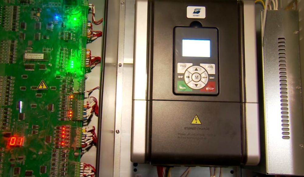 Сергей Козенко: В рамках специального инфраструктурного проекта, при поддержке шефа- региона Тюменской области, завершена установка нового лифта в доме № 1 на квартале Лесном