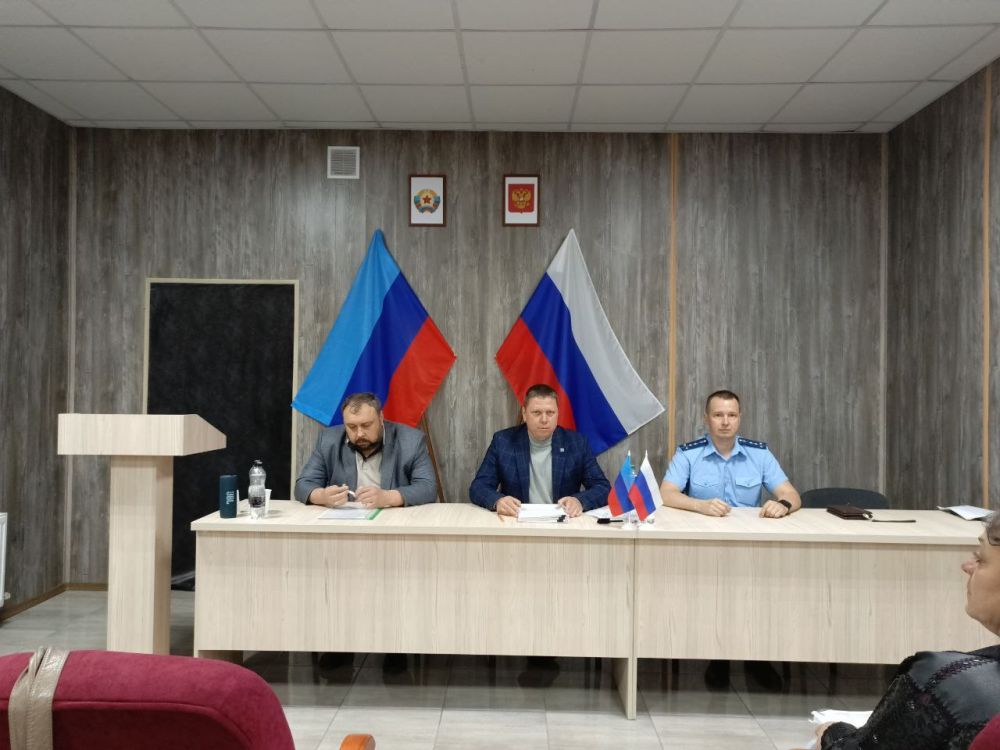 19 мая 2025 года состоялось тридцать второе заседание Совета городского округа город Лисичанск Луганской Народной Республик