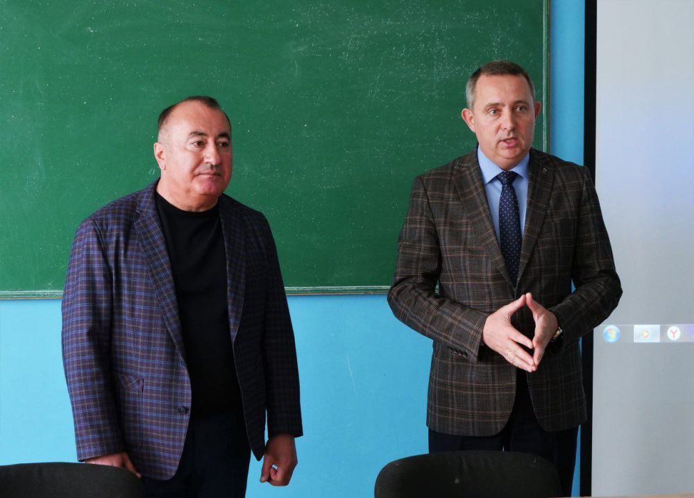 ������ �������: � ������ ����������� ������ ����� � ����� ������, ������������ ��� ��������� ������� �������� ����� ������ ������� �������, ������ � ������������� ������� ������ ��������� ������������ ����� ������ �������...