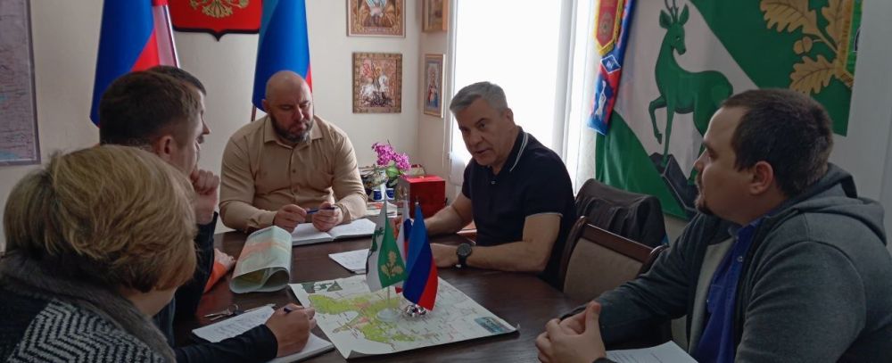 Вячеслав Третьяков: Провел важное рабочее совещание с заместителем председателя Правительства Астраханской области, Богомоловым Михаилом Валерьевичем