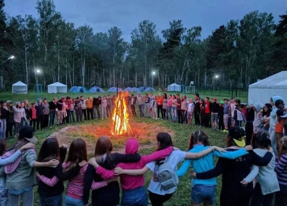 Константин Бутримов: Депутаты обратились к Правительству РФ по теме готовности к летней оздоровительной кампании 2025 года