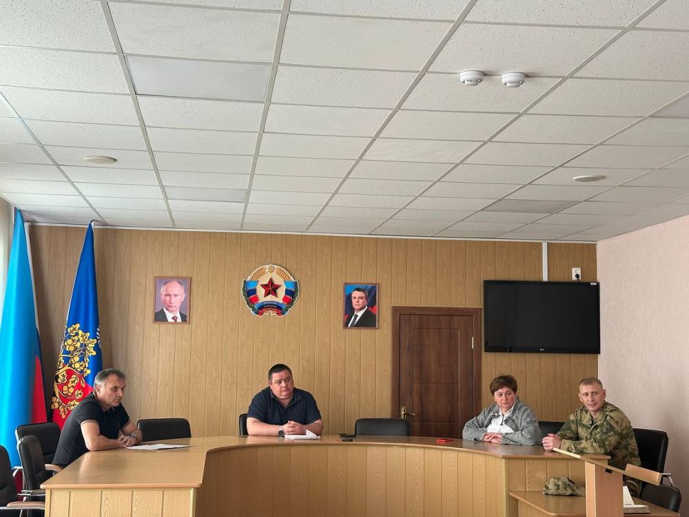 Андрей Рубанцов: В преддверии праздника "Последний звонок" провёл заседание антитеррористической комиссии городского округа