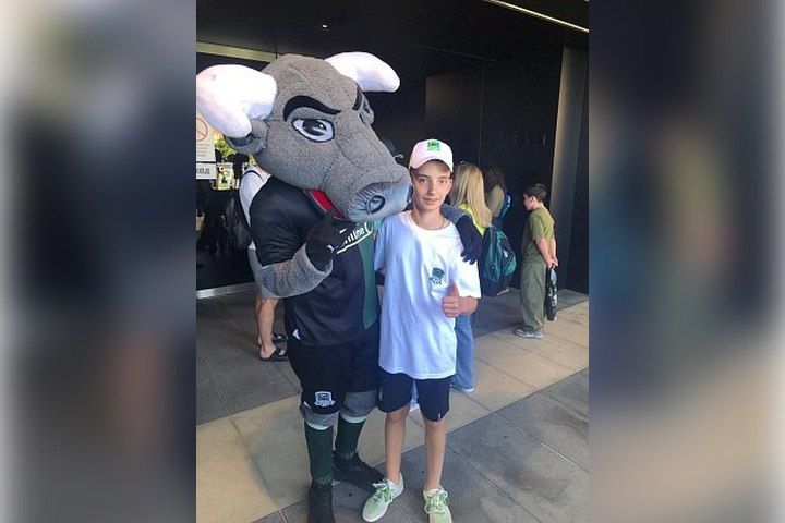 Губернатор Саратовской области исполнил мечту мальчика из Сватово